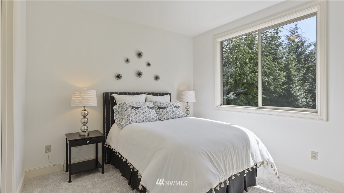 5501 Northeast 1st Place Renton, WA 98059 - Photo 22 of 40 Gallery Image 22
