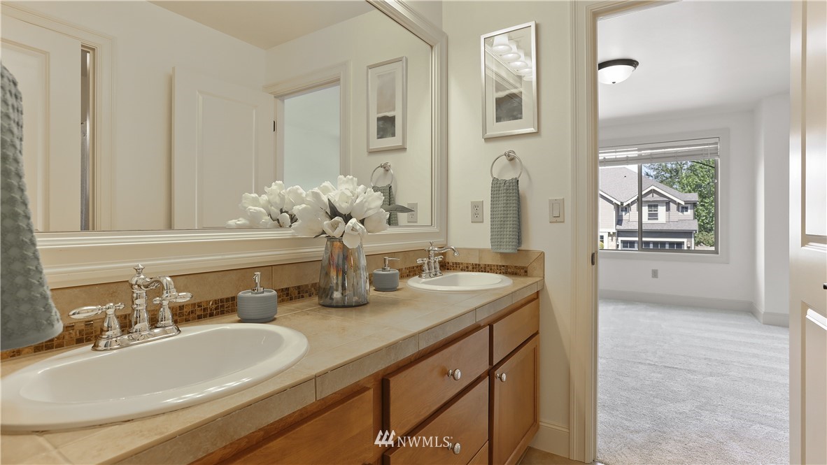 5501 Northeast 1st Place Renton, WA 98059 - Photo 31 of 40 Gallery Image 31