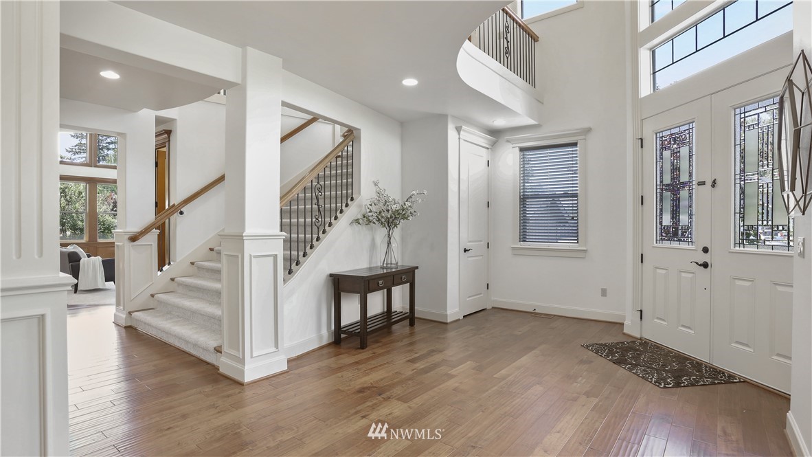 5501 Northeast 1st Place Renton, WA 98059 - Photo 7 of 40 Gallery Image 7