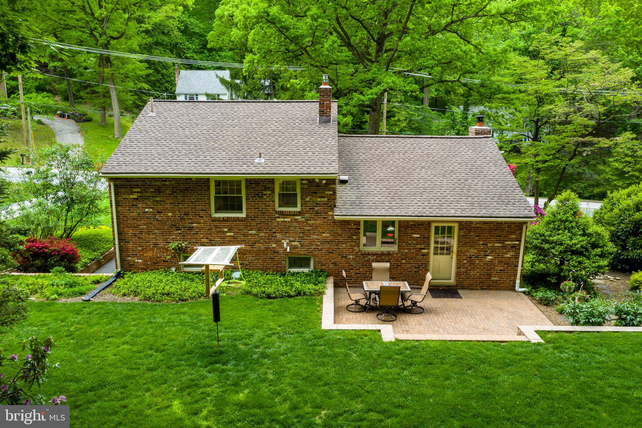 574 Brookwood Road Wayne, PA 19087 - Photo 4 of 33