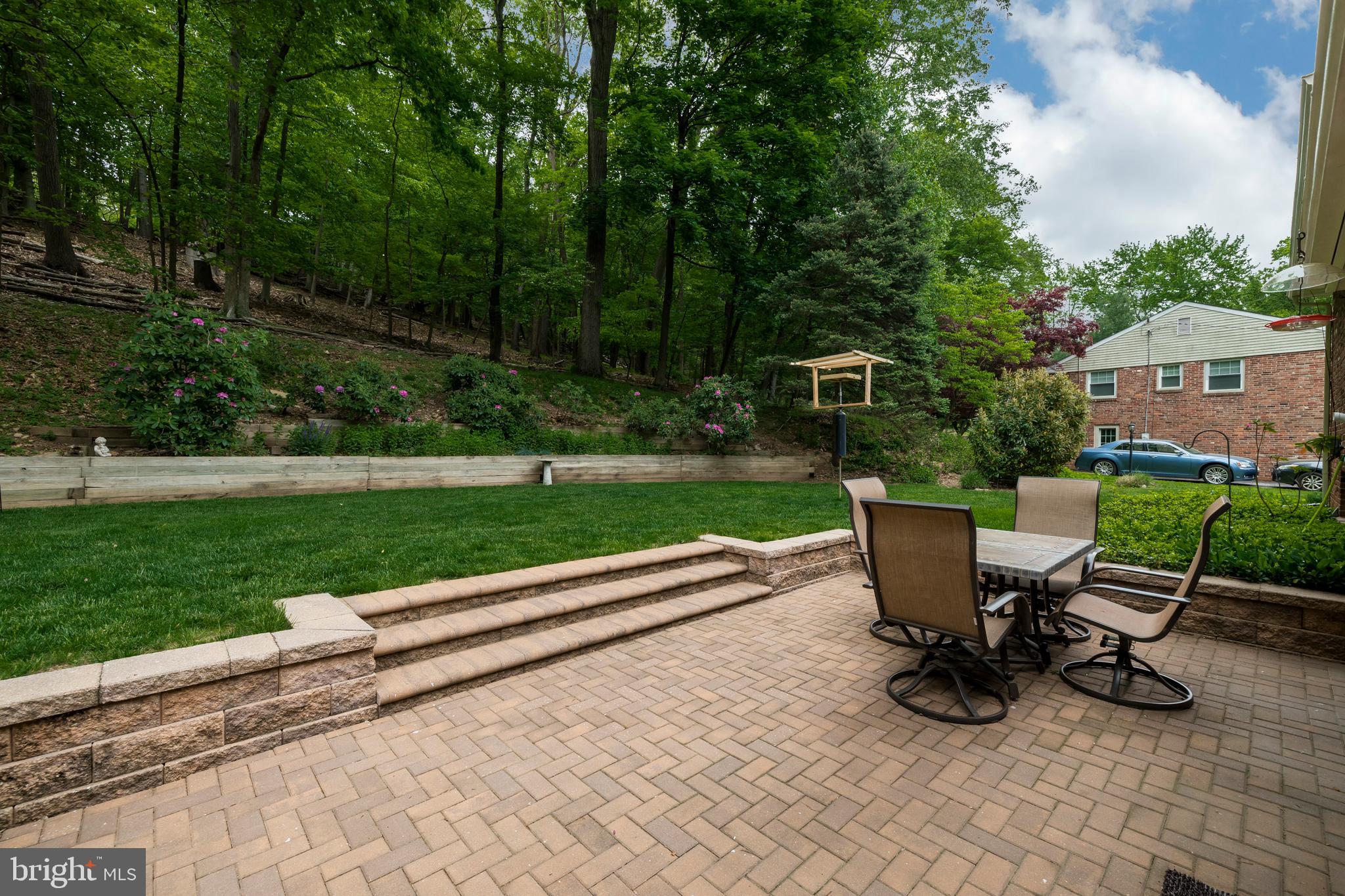 574 Brookwood Road Wayne, PA 19087 - Photo 8 of 33