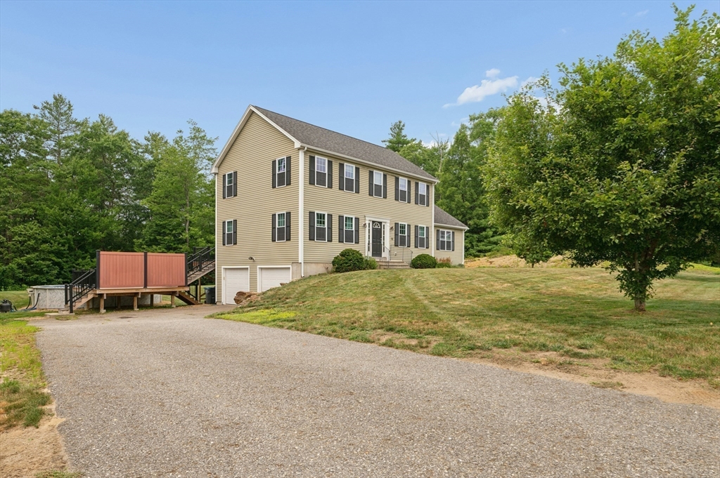 15 Patriot Lane Rutland, MA 01543 - Photo 2 of 41