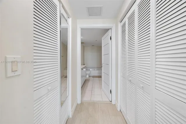 $4,500 | 951 Brickell Avenue, Unit 1806, Miami, FL 33131