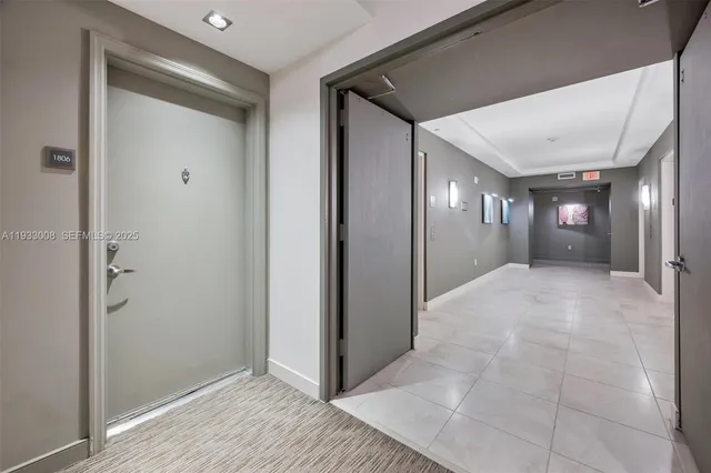 $4,500 | 951 Brickell Avenue, Unit 1806, Miami, FL 33131