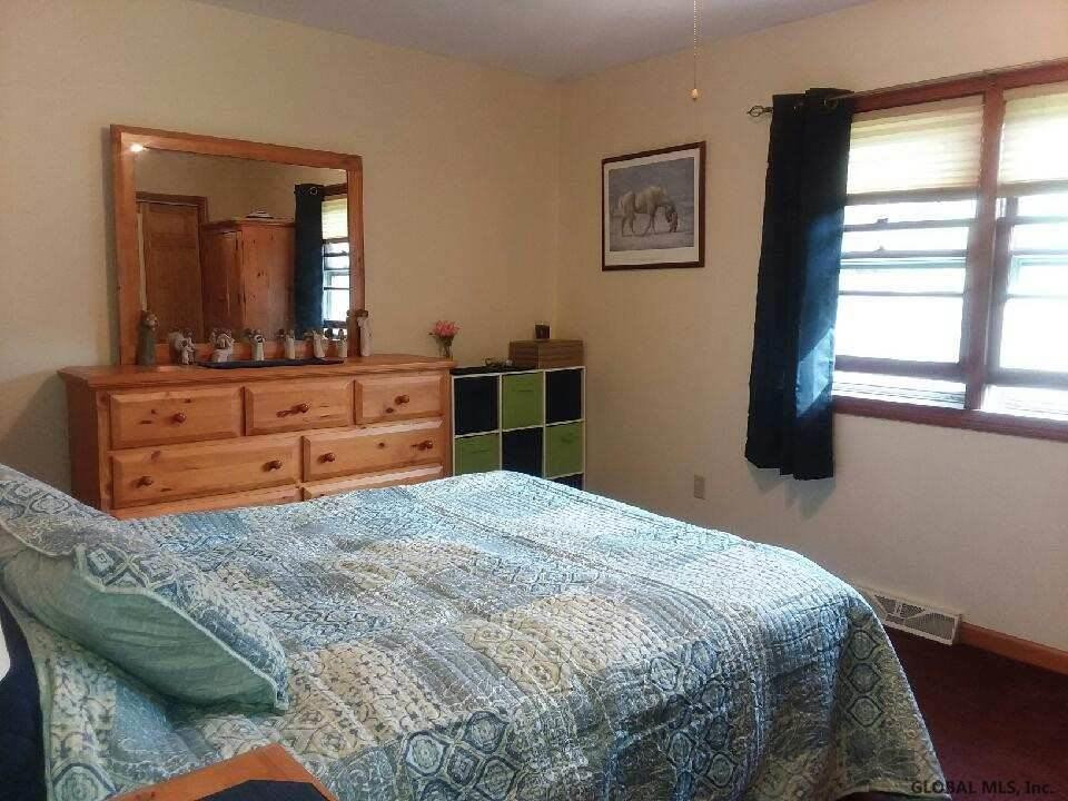 1605 Spring Avenue Wynantskill, NY 12198 - Photo 18 of 32 Photo 18