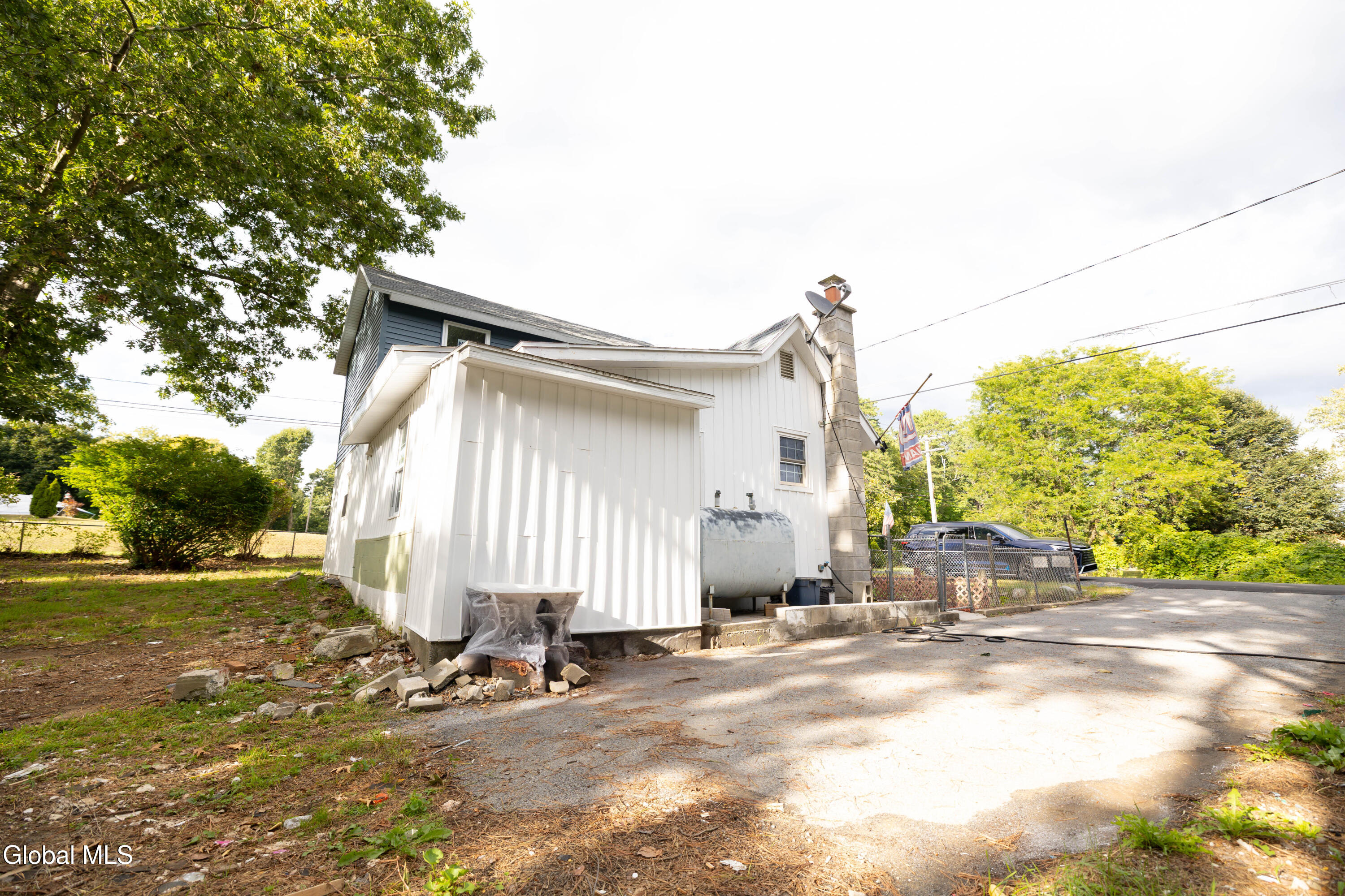 223 Luzerne Road Queensbury, NY 12804 - Photo 37 of 52 0S4A0103