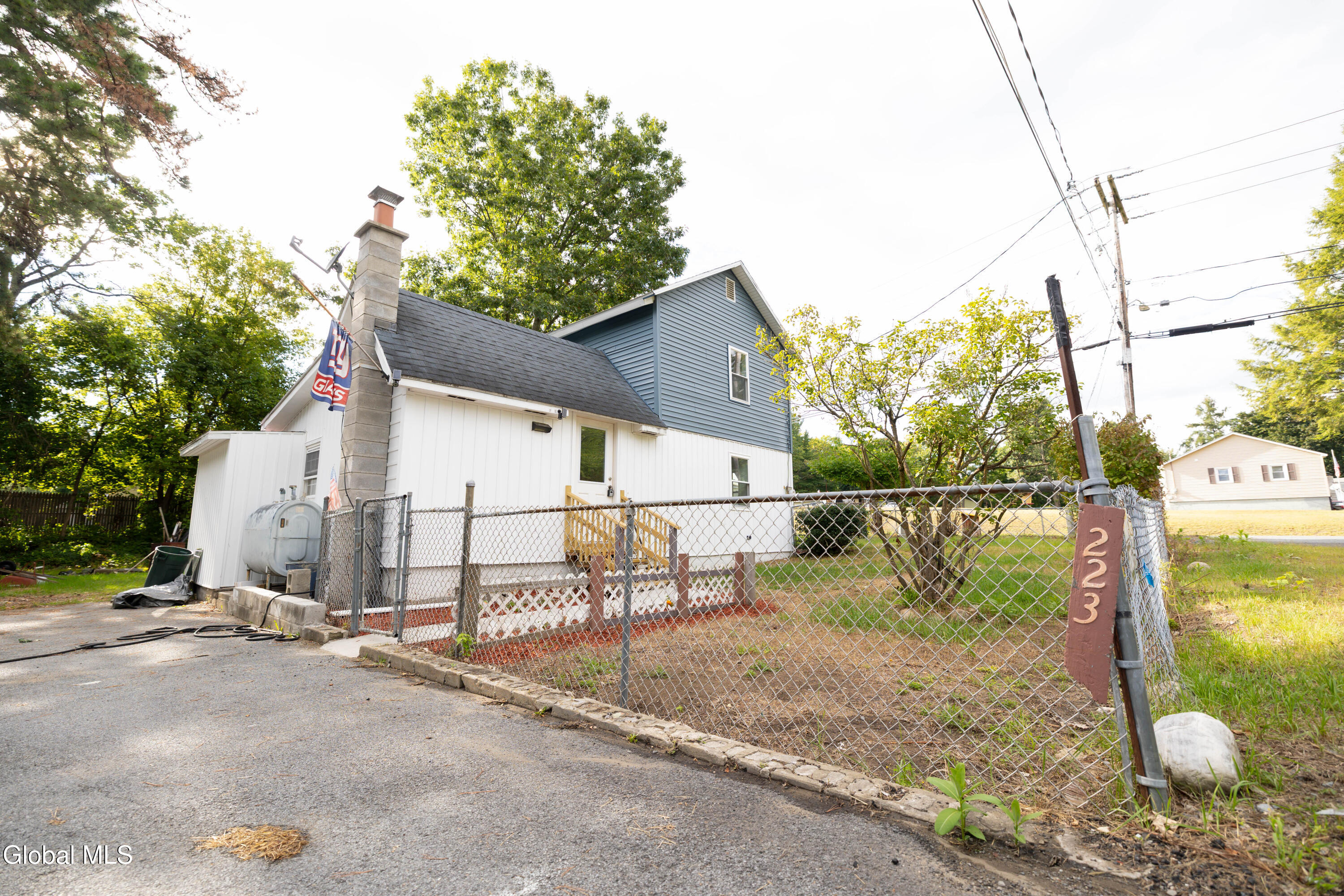 223 Luzerne Road Queensbury, NY 12804 - Photo 39 of 52 0S4A0099