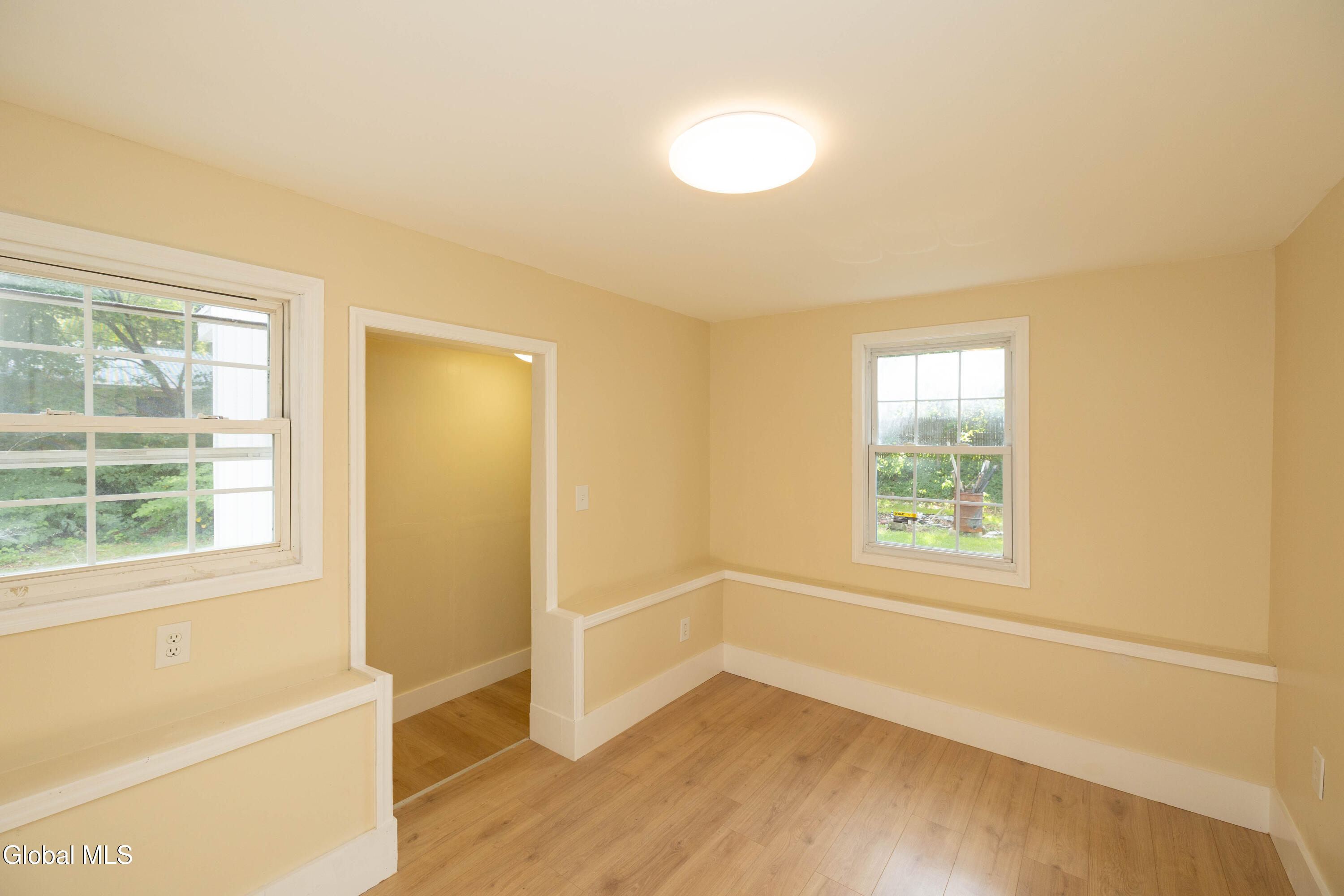 223 Luzerne Road Queensbury, NY 12804 - Photo 9 of 52 0S4A0117