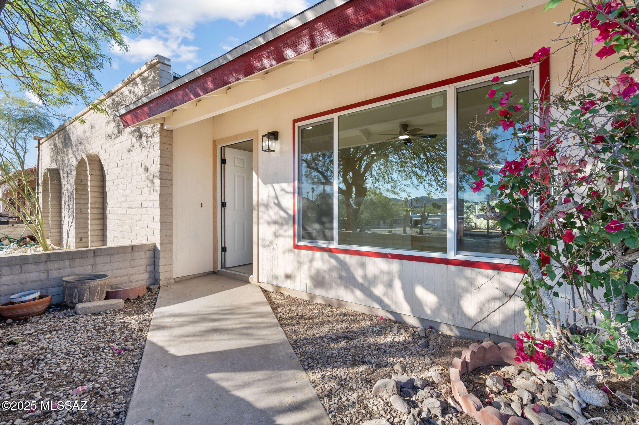 1852 West Caravelle Road Tucson, AZ 85713 - Photo 6 of 29 8-web-or-mls-1852 W Caravelle Rd-54