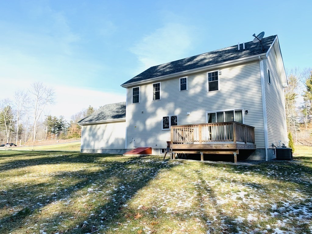 81 Littleton Road Ayer, MA 01432 - Photo 26 of 31
