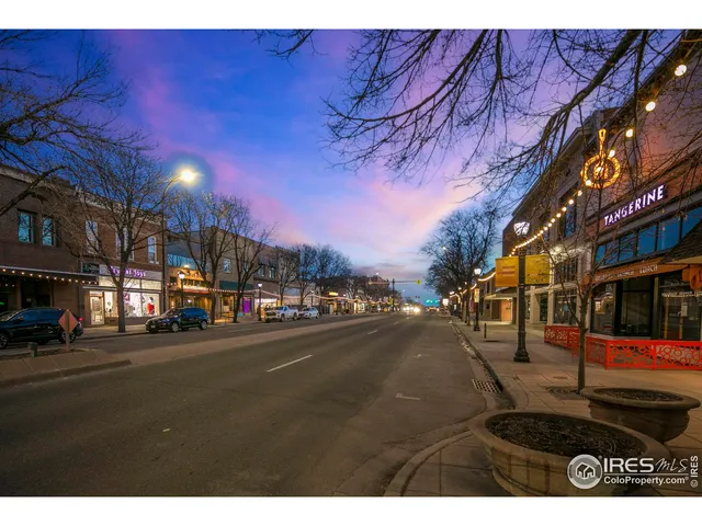 a view of outdoor space with sitting area