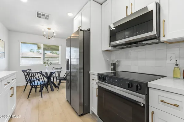 $425,900 | 2452 East Juanita Avenue, Mesa, AZ 85204