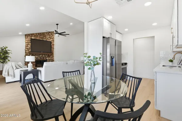 $425,900 | 2452 East Juanita Avenue, Mesa, AZ 85204