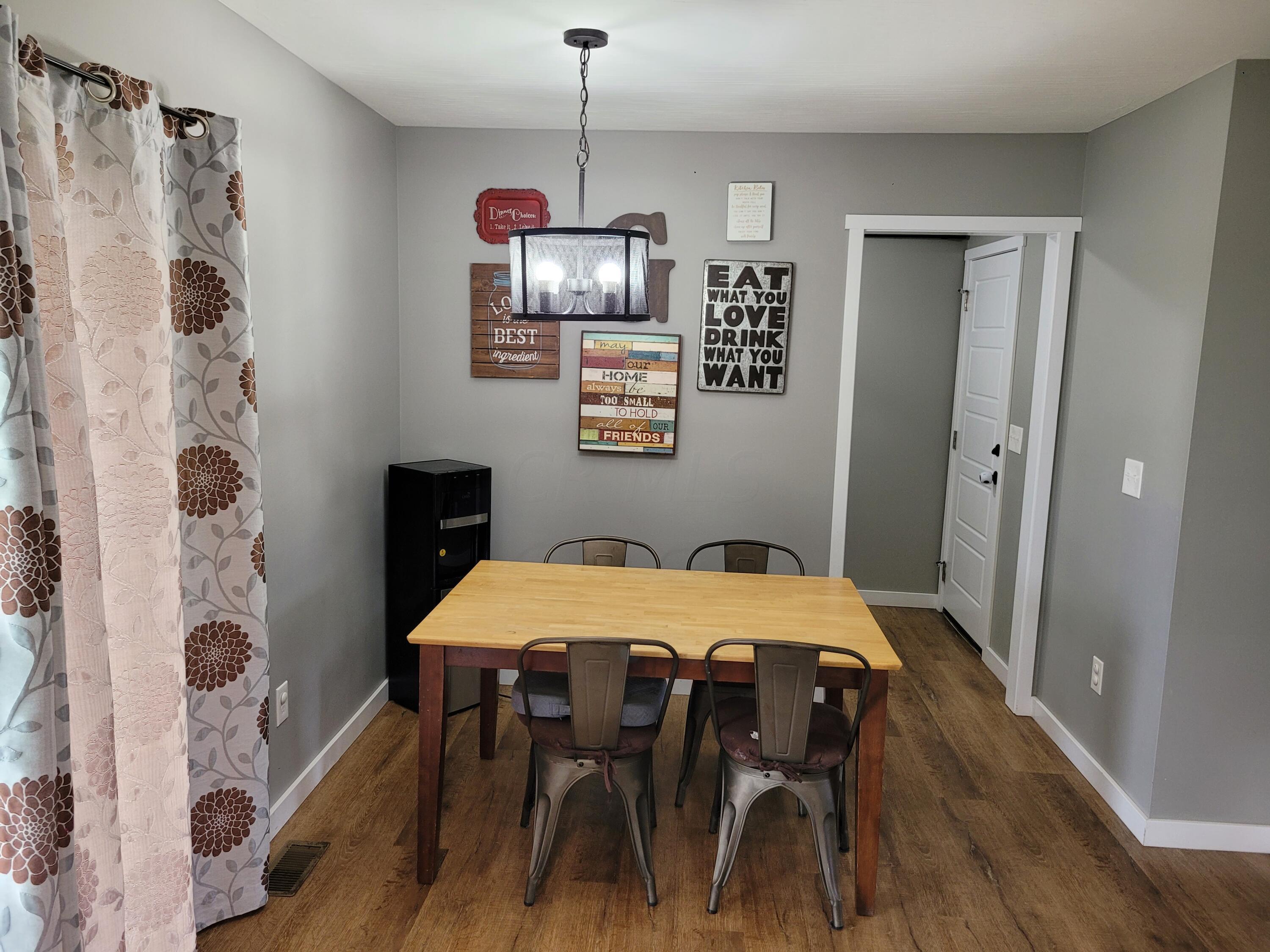 9034 Chillicothe Lancaster Road Southwest Amanda, OH 43102 - Photo 12 of 37 Eat In