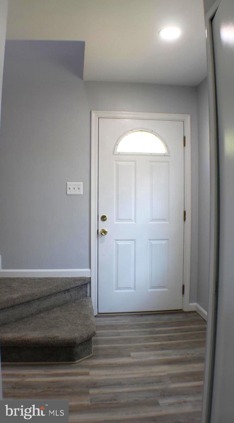 7739 Matisse Way Springfield, VA 22153 - Photo 20 of 65 New Front door