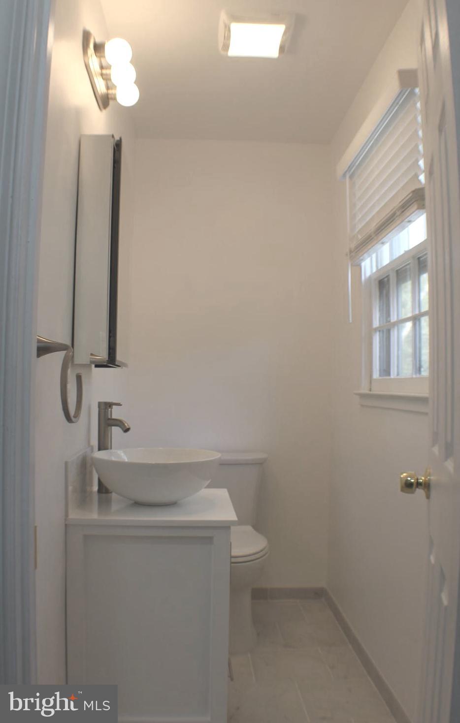 7739 Matisse Way Springfield, VA 22153 - Photo 33 of 65 Added Powder room to Owners Suite