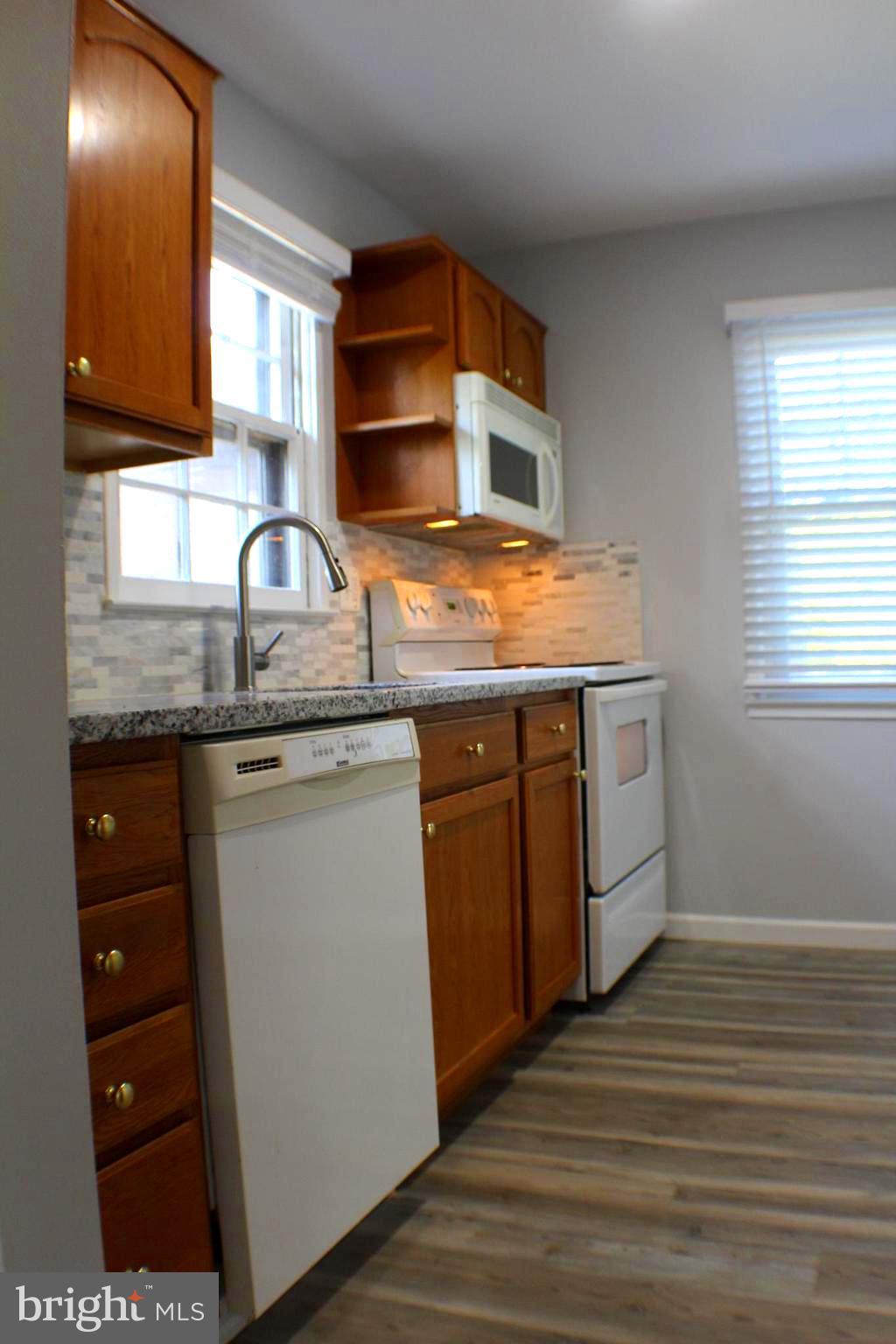 7739 Matisse Way Springfield, VA 22153 - Photo 5 of 65 New Granite