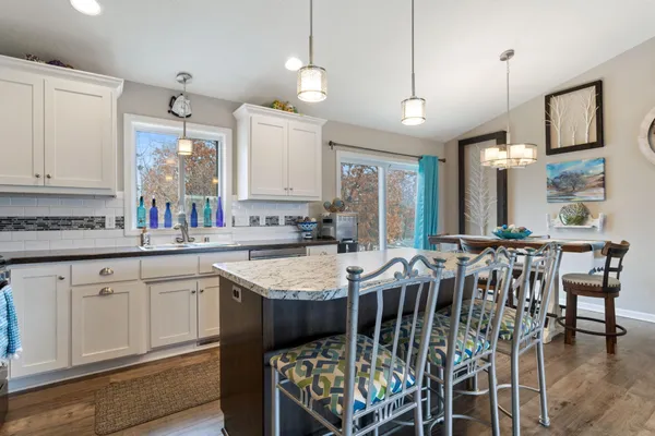 $398,000 | 25514 12th Street West, Zimmerman, MN 55398