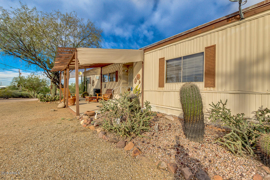717 North Starr Road Apache Junction, AZ 85119 - Photo 3 of 30 07-Starr