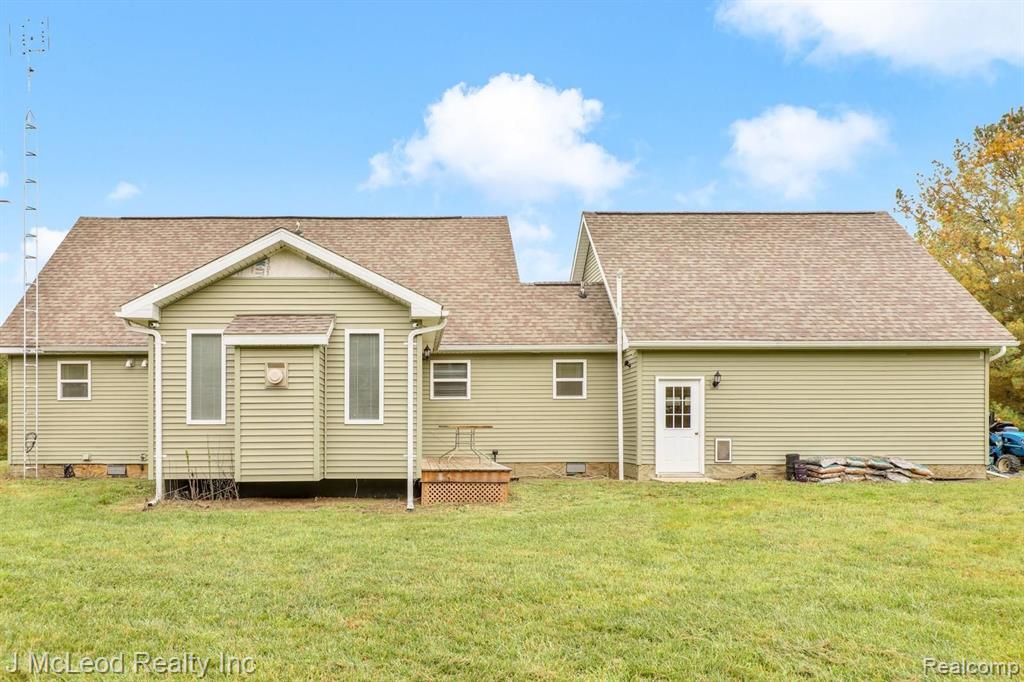 7593 Irish Road Millington, MI 48746 - Photo 35 of 57