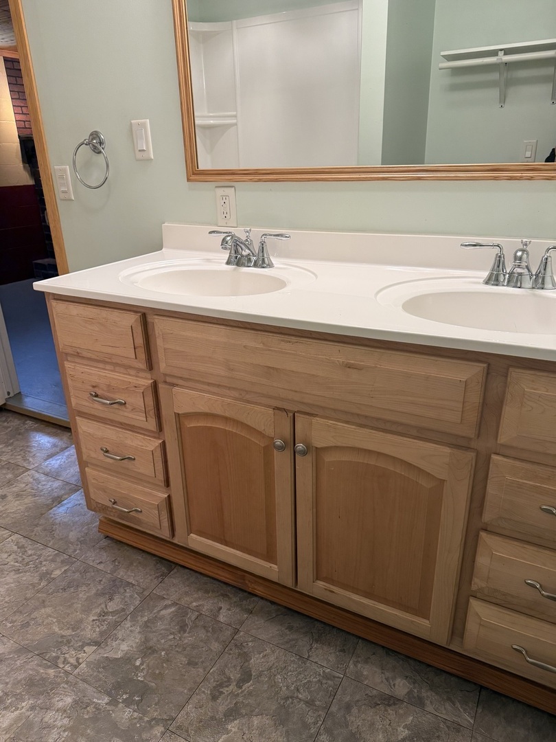 101 East White Road Stanford, IL 61774 - Photo 21 of 34 Gallery Image 21