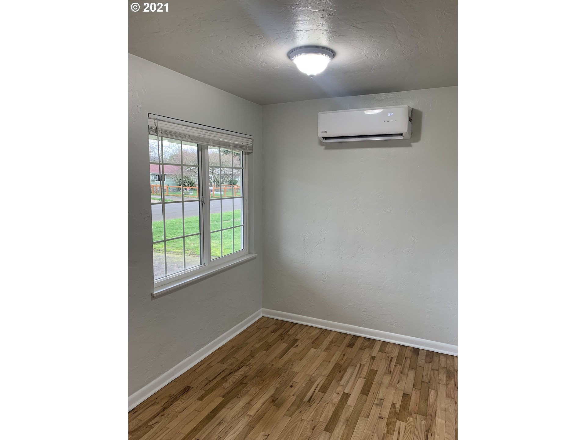 3105 Oriole Street Springfield, OR 97477 - Photo 7 of 27