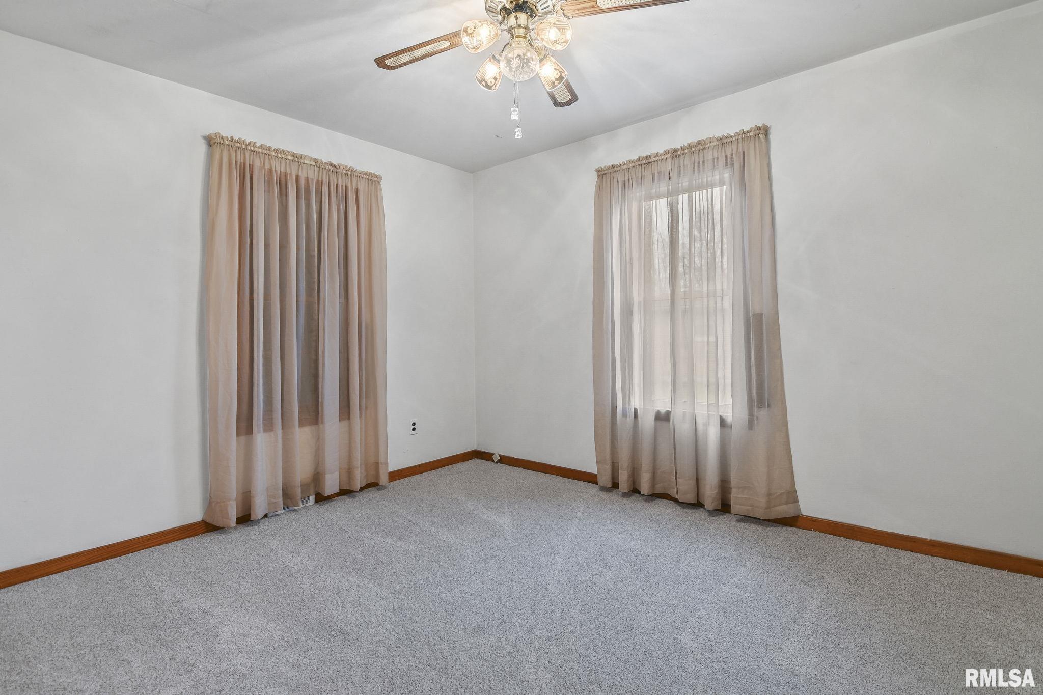 3253 South 6th Street Springfield, IL 62703 - Photo 18 of 33