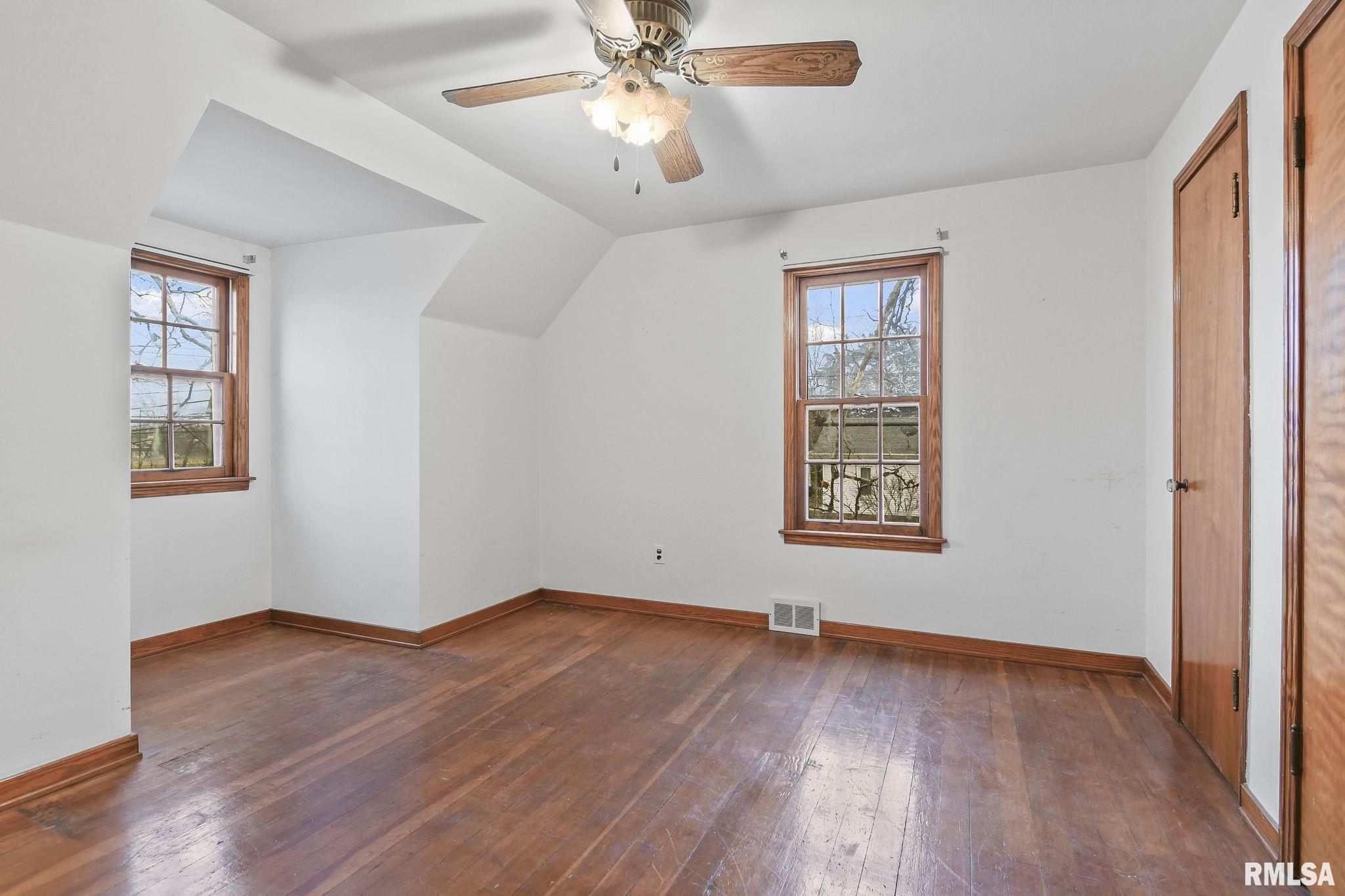 3253 South 6th Street Springfield, IL 62703 - Photo 27 of 33