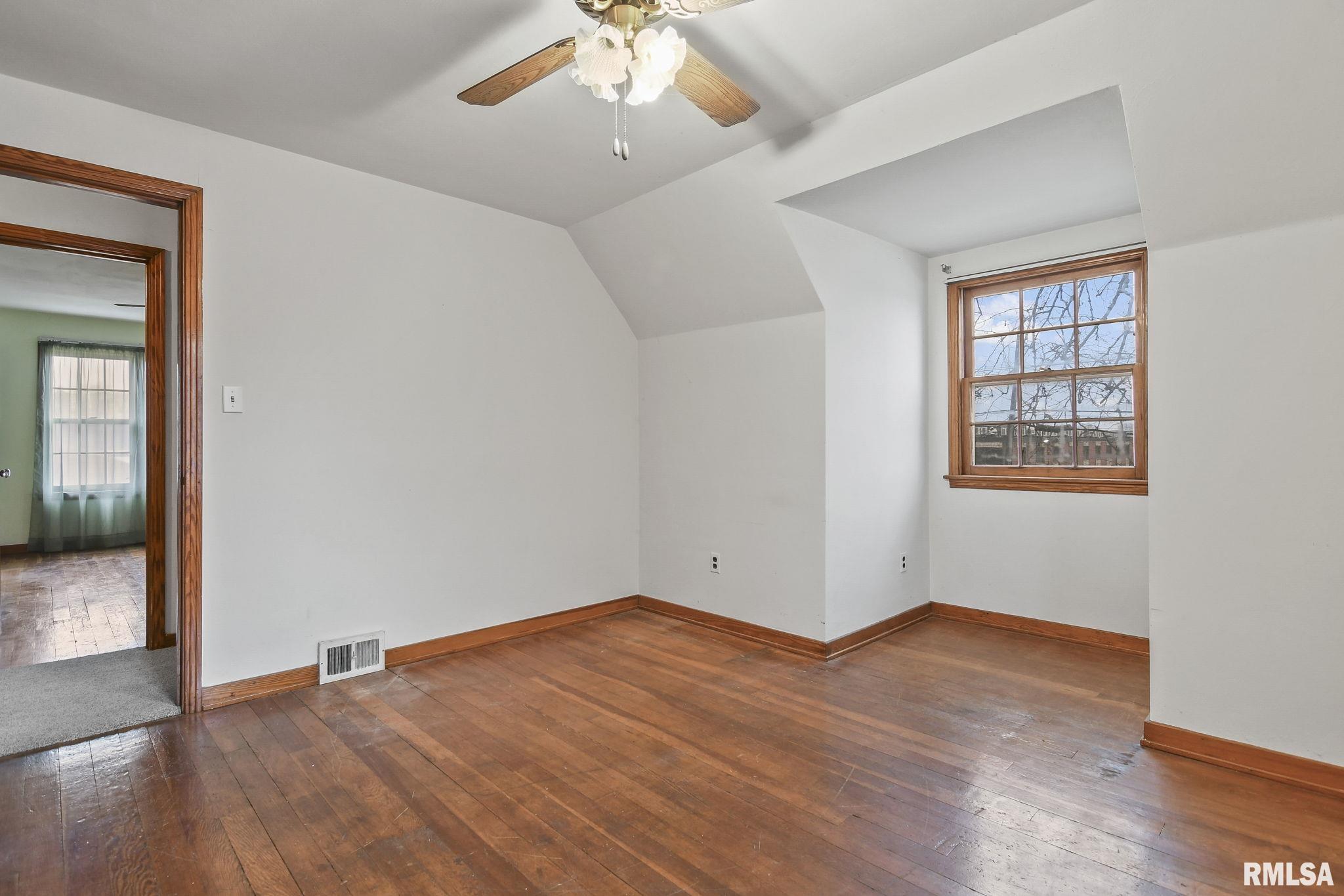 3253 South 6th Street Springfield, IL 62703 - Photo 28 of 33