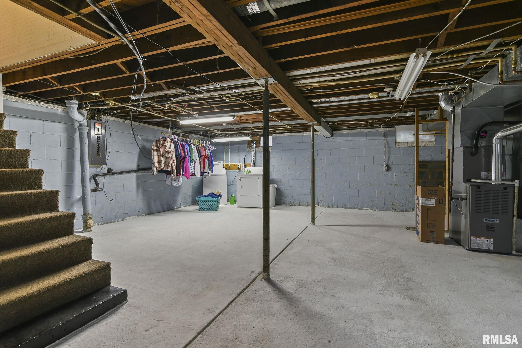 3253 South 6th Street Springfield, IL 62703 - Photo 30 of 33