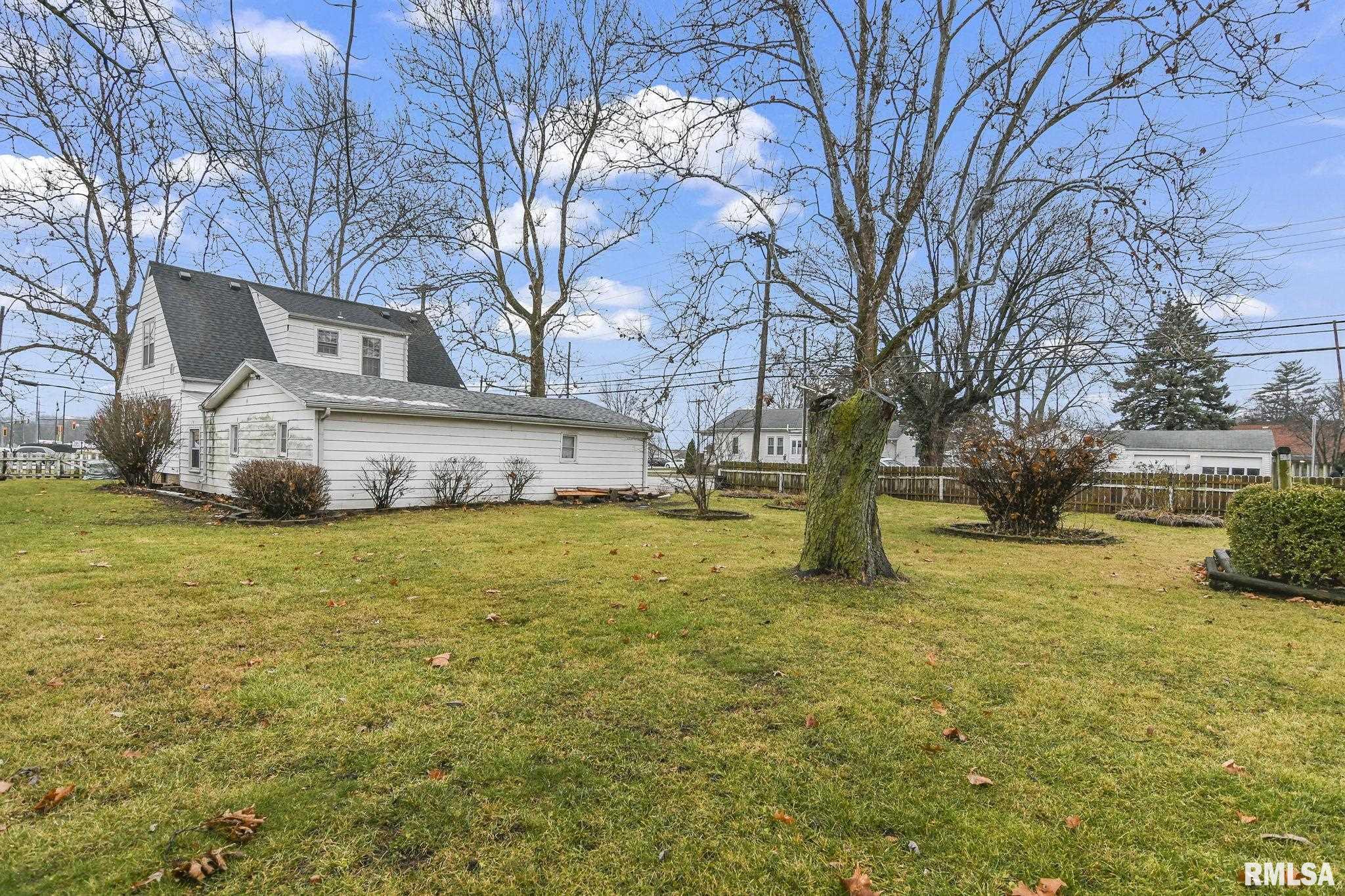 3253 South 6th Street Springfield, IL 62703 - Photo 31 of 33