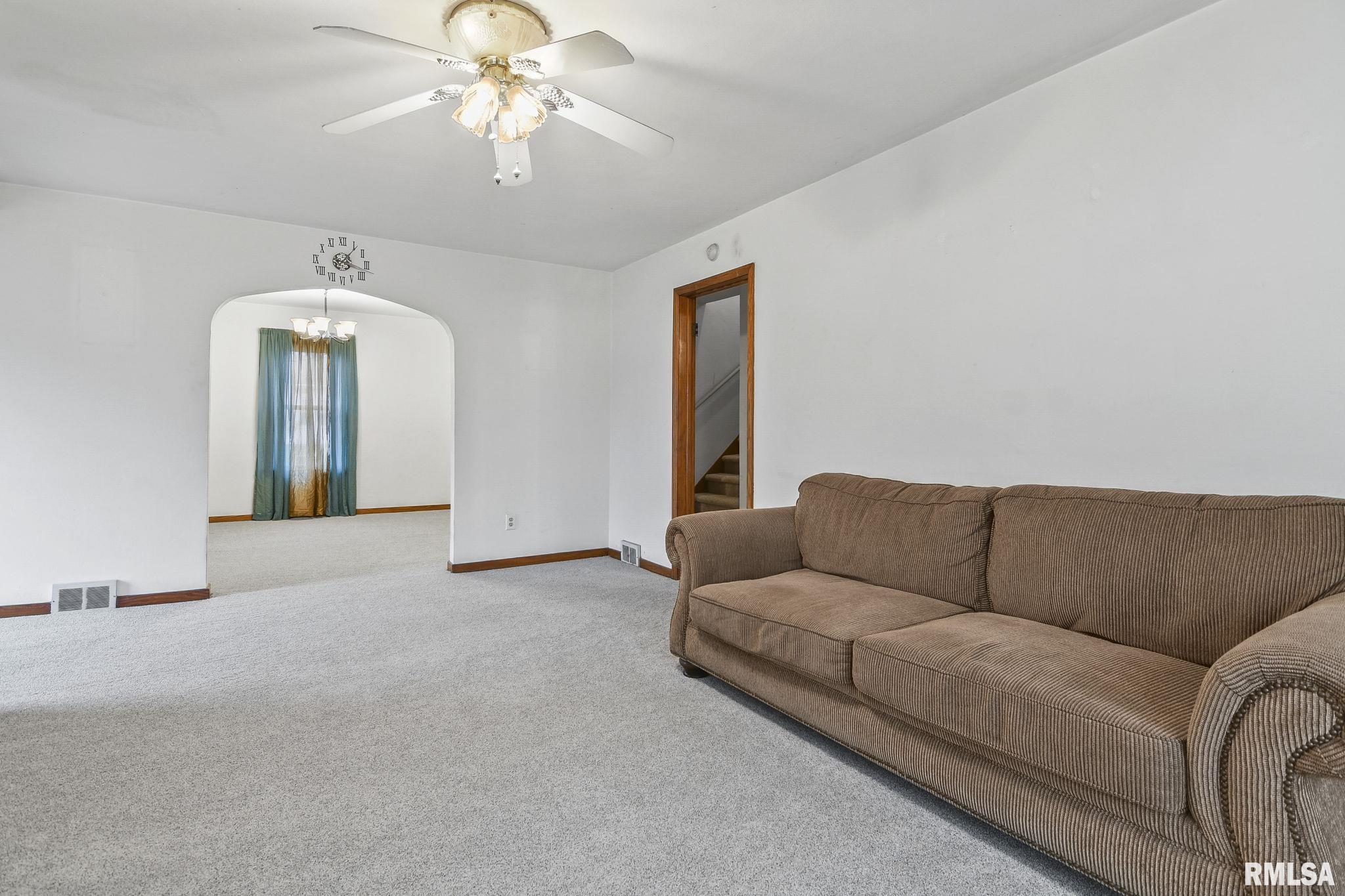 3253 South 6th Street Springfield, IL 62703 - Photo 7 of 33