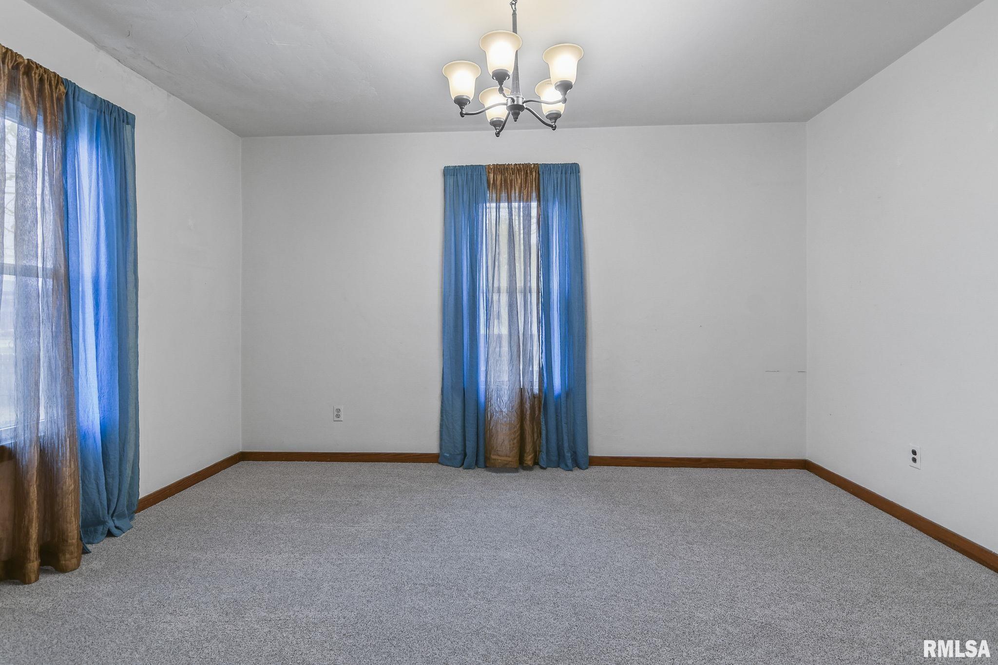 3253 South 6th Street Springfield, IL 62703 - Photo 8 of 33