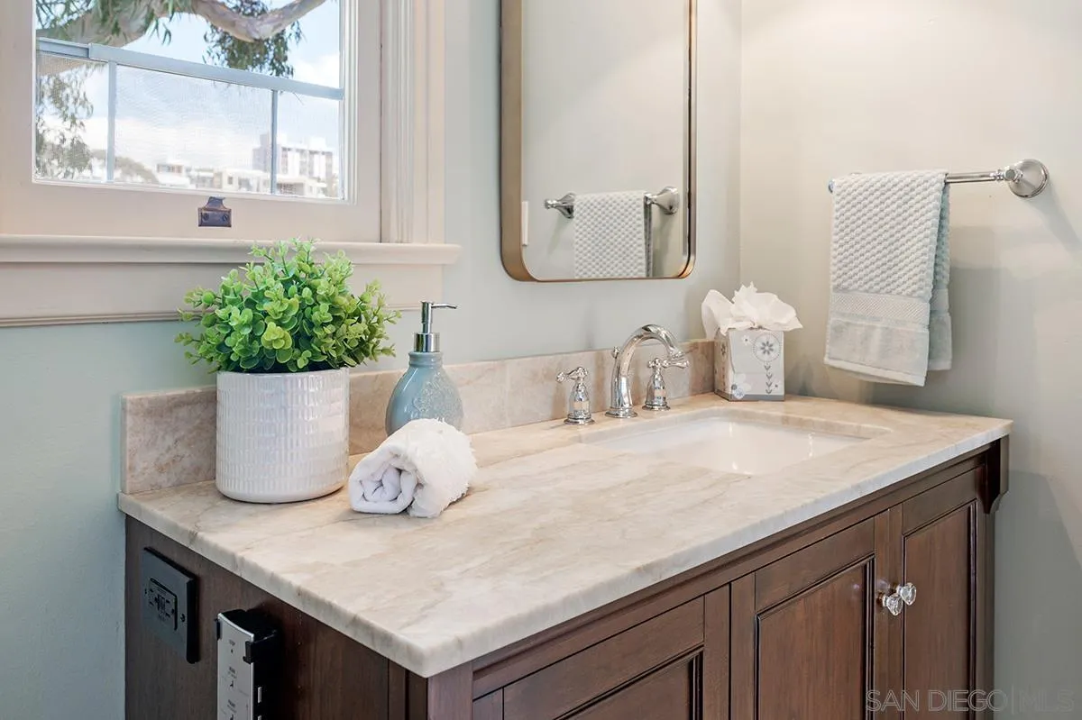 305 West Olive Street San Diego, CA 92103 - Photo 32 of 74