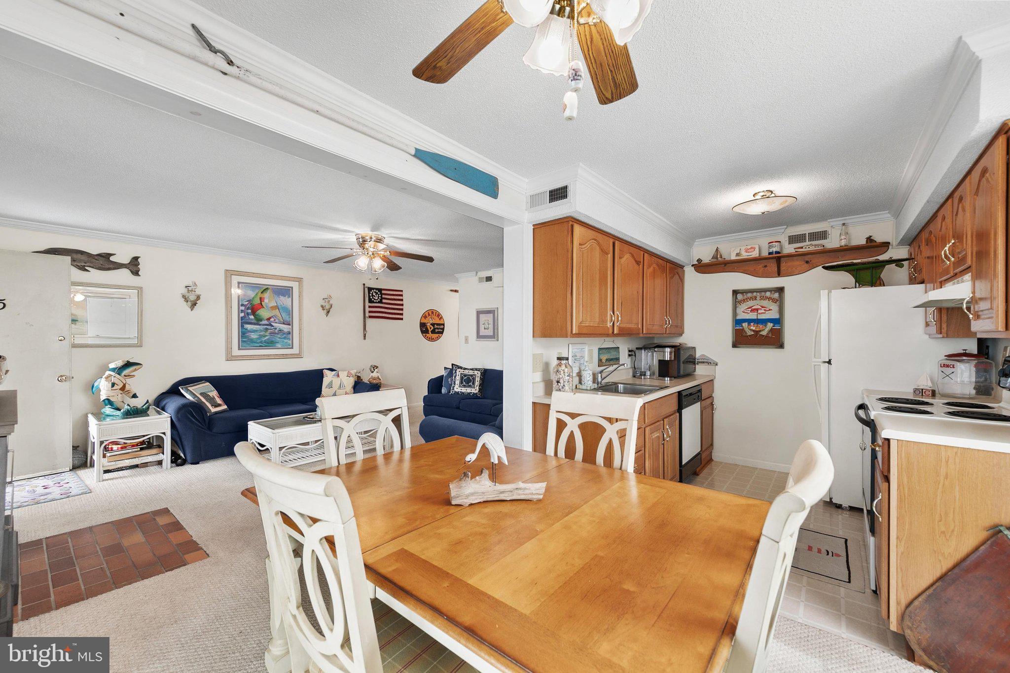 181 Jamestown Road, Unit 5 Ocean City, MD 21842 - Photo 27 of 64 Dining & Kitchen