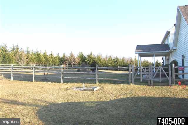 1330 Grand Valley Road Hanover, PA 17331 - Photo 4 of 20