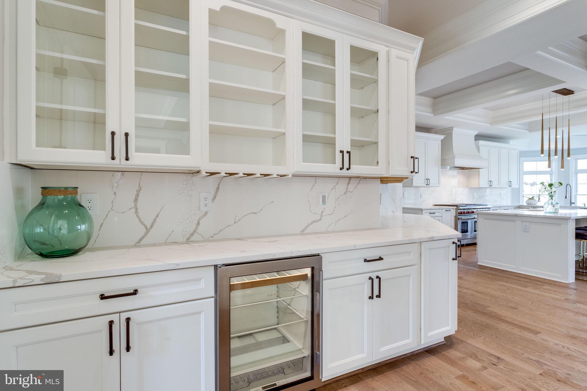 950 Walker Road Great Falls, VA 22066 - Photo 16 of 56 Gallery Image 16