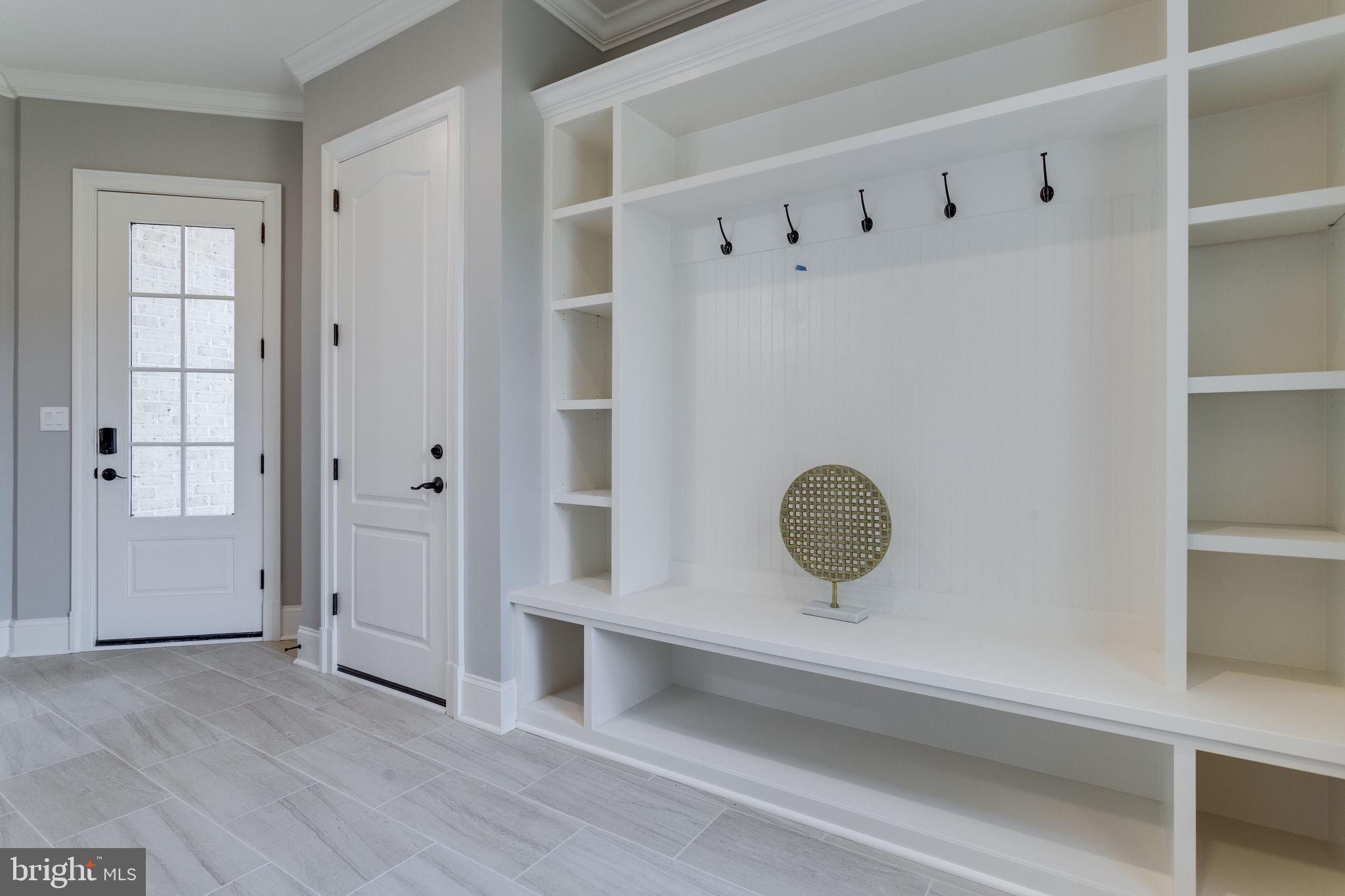 950 Walker Road Great Falls, VA 22066 - Photo 25 of 56 Gallery Image 25