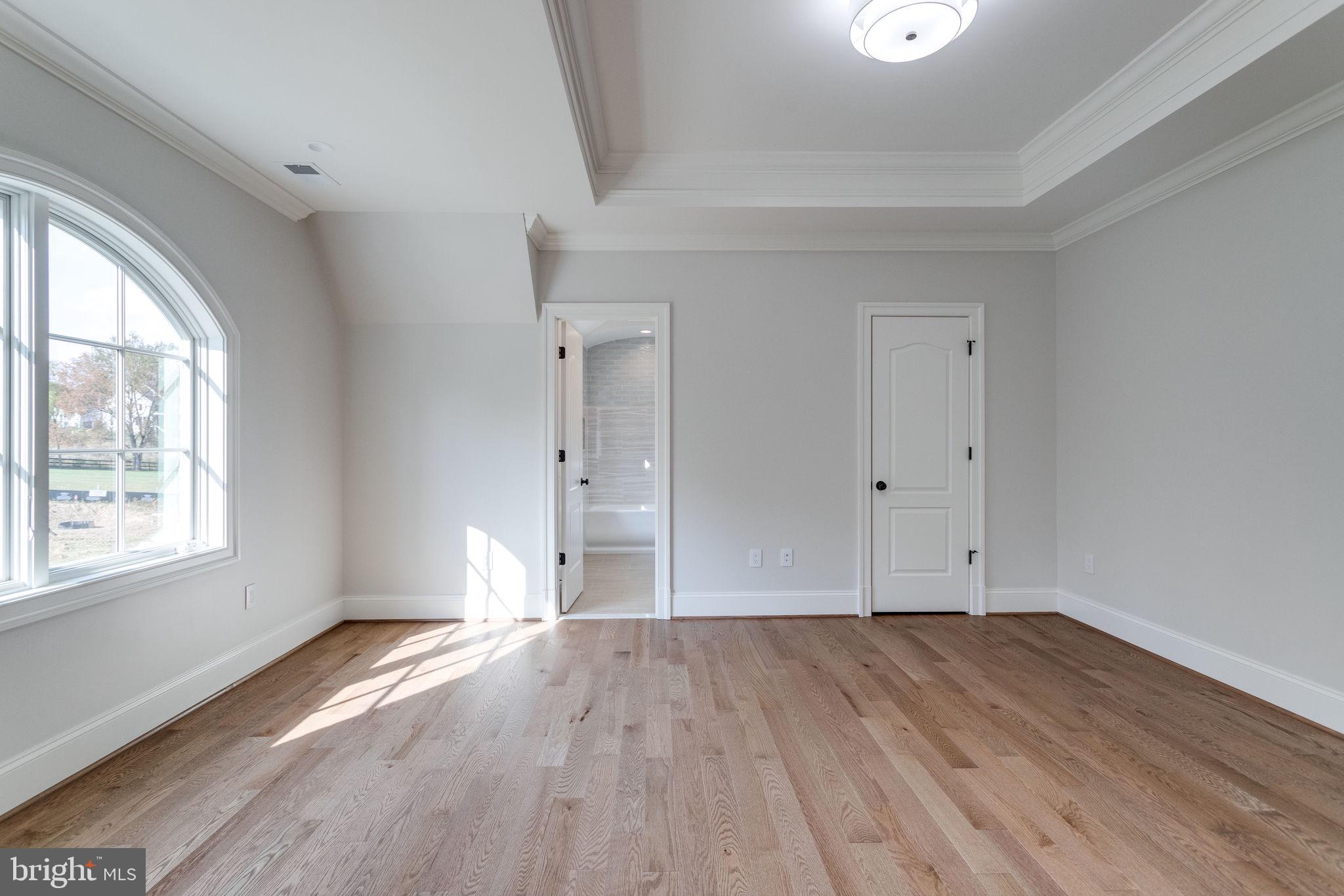 950 Walker Road Great Falls, VA 22066 - Photo 37 of 56 Gallery Image 37
