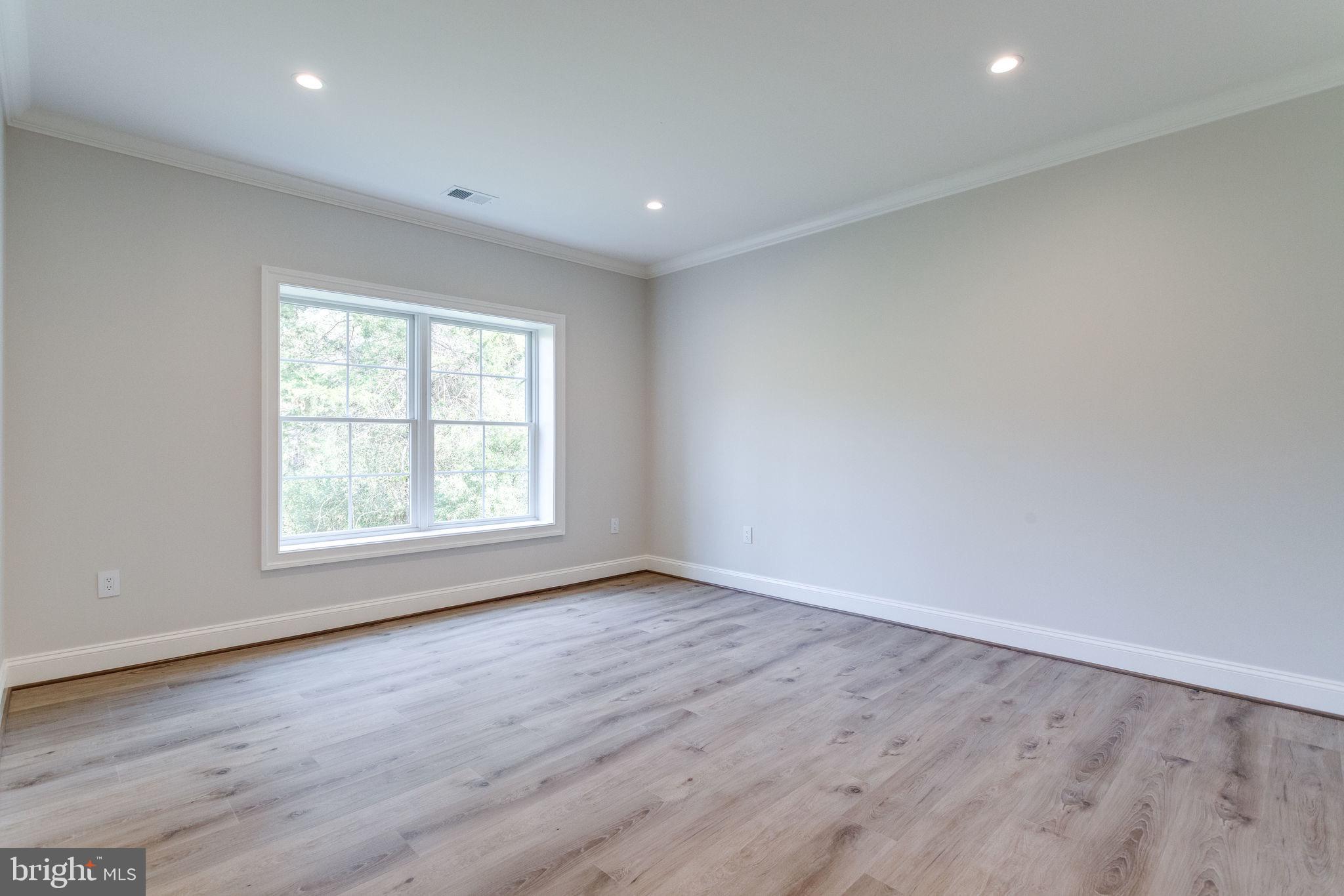 950 Walker Road Great Falls, VA 22066 - Photo 50 of 56 Gallery Image 50