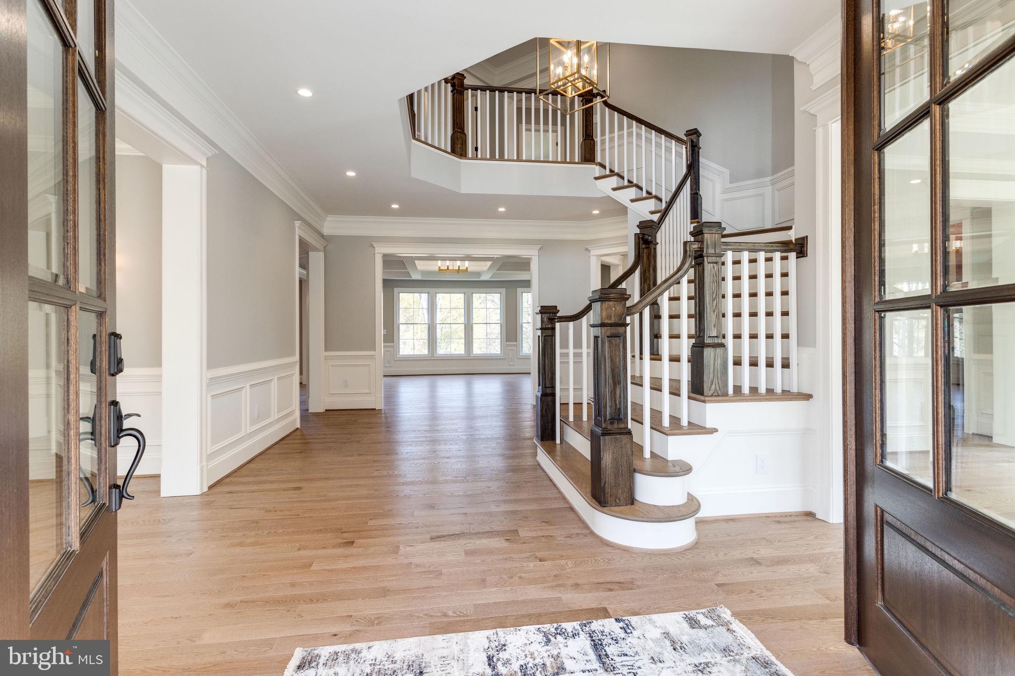 950 Walker Road Great Falls, VA 22066 - Photo 8 of 56 Gallery Image 8