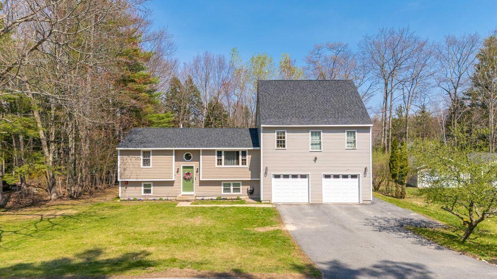 37 Weeks Road Gorham, ME 04038 - Photo 7 of 49 Front