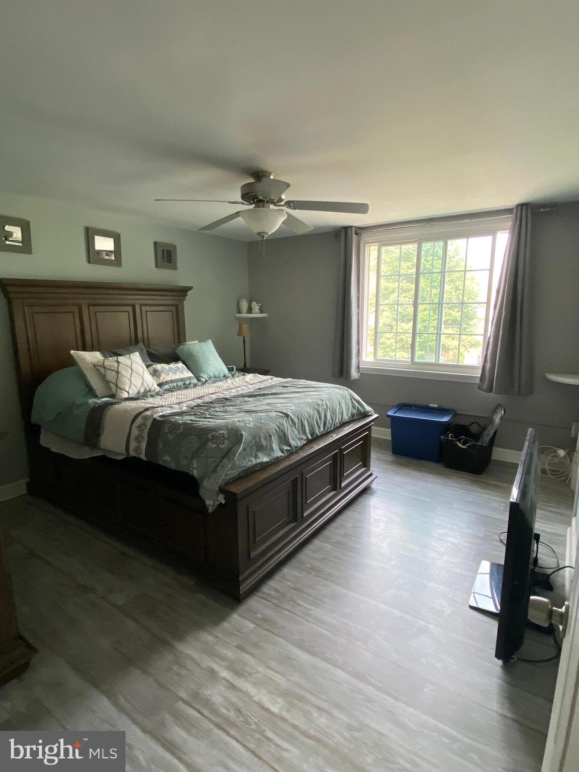 352 Rively Avenue Collingdale, PA 19023 - Photo 15 of 28 Master Bedroom