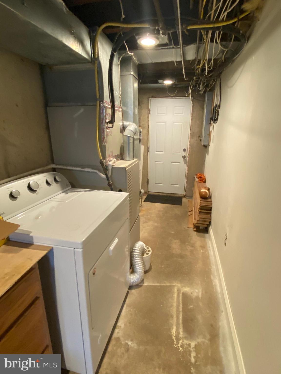 352 Rively Avenue Collingdale, PA 19023 - Photo 25 of 28 Laundry