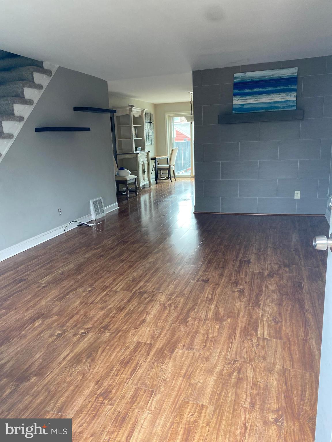 352 Rively Avenue Collingdale, PA 19023 - Photo 6 of 28 Living Room Entrance