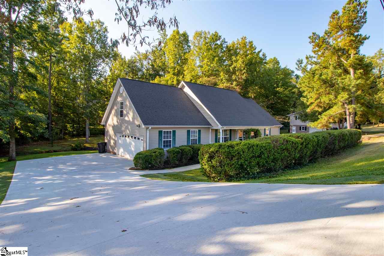 6113 State Park Road Travelers Rest, SC 29690 - Photo 8 of 35 Gallery Image 8