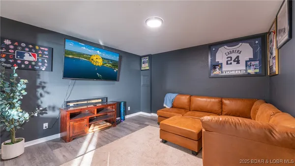 $580,000 | 5866 Bluebird Circle, Osage Beach, MO 65065