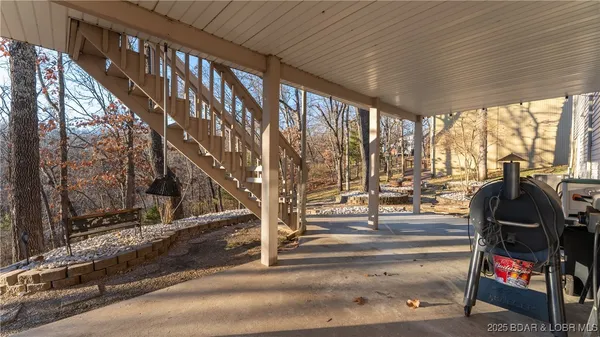 $580,000 | 5866 Bluebird Circle, Osage Beach, MO 65065