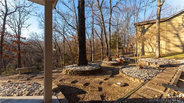 $580,000 | 5866 Bluebird Circle, Osage Beach, MO 65065