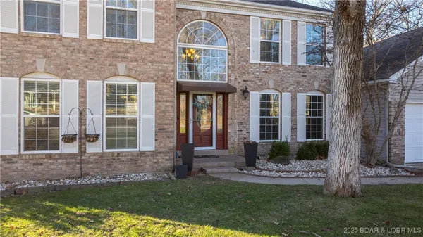 $580,000 | 5866 Bluebird Circle, Osage Beach, MO 65065